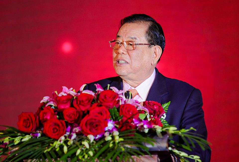 德業(yè)人將用心堅守使命,<br>為實現(xiàn)夢想不懼櫛風沐雨、砥礪前行。